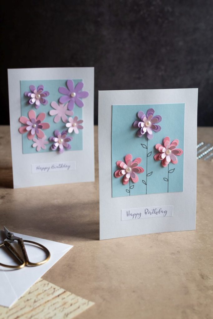 Blumenkarten in zwei Varianten gebastelt