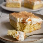 Einfacher Fantakuchen mit Schmand und Mandarinen