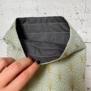 Genähter Tunnelzug vom Geschenkebeutel