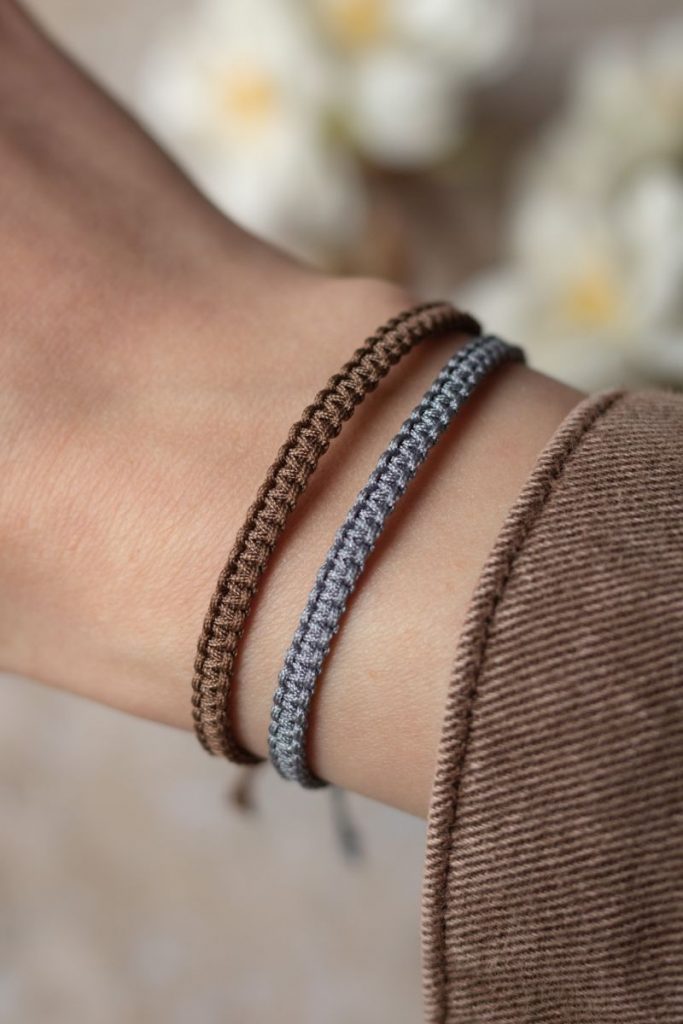 Makramee Armbänder knüpfen