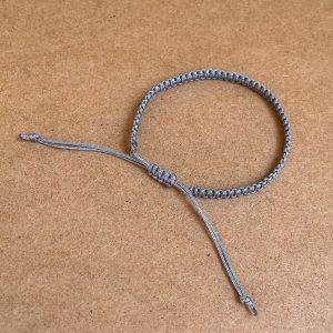 Fertiges Makramee Armband