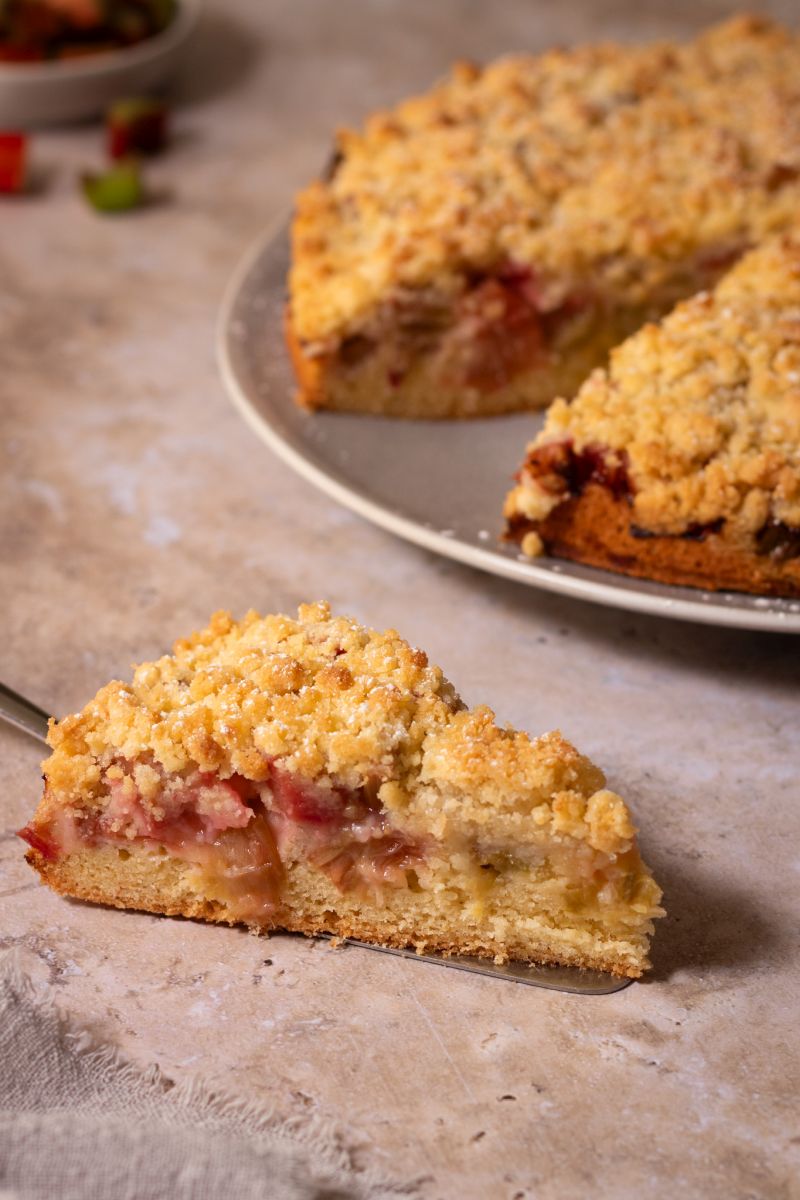 Rhabarberkuchen mit Streusel